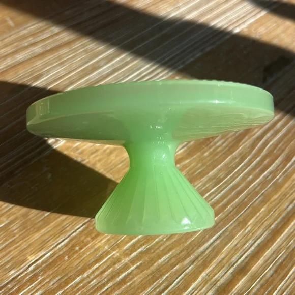 Vintage Mini Jadeite Glass Cupcake size Pedestal Stand. - Picture 4 of 8